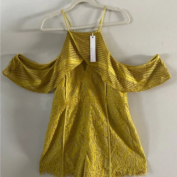 Anthropologie A Devyn Rae EMBROIDERED ROMPER size L - Picture 3 of 16